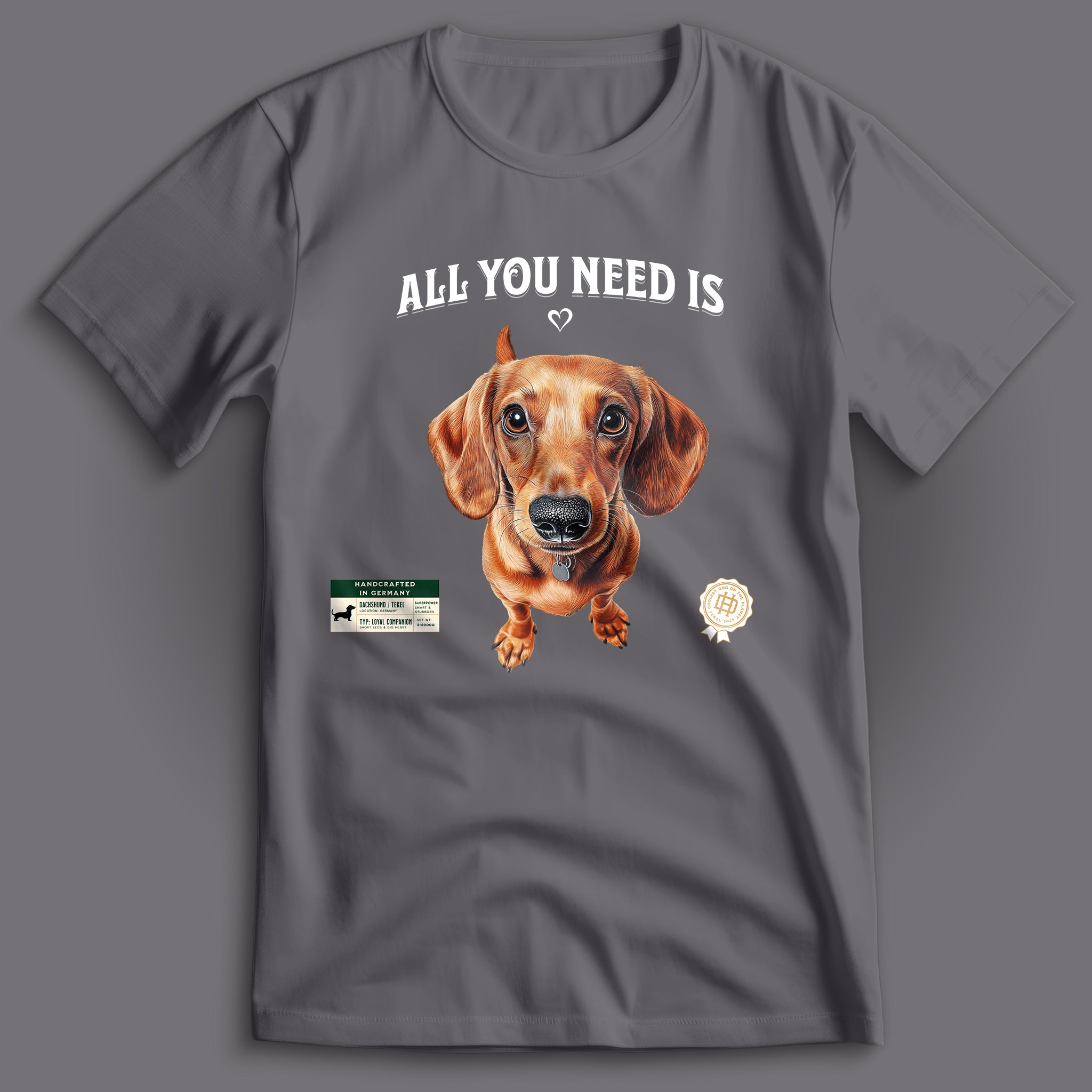 All You Need Is Love Dackel T-Shirt